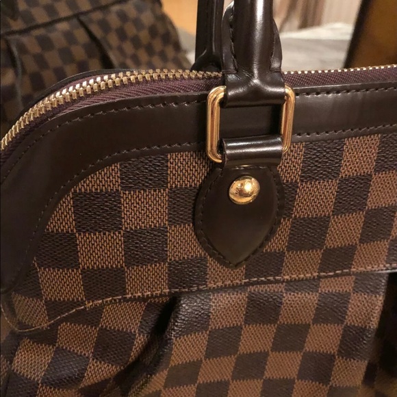 💎 Authentic Louis Vuitton Damier Trevi GM 💎 - Picture 5 of 13